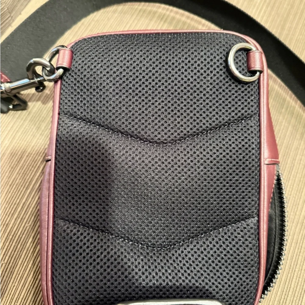Coach CV763 racer sling pack in signature canvas Black Current unisex
